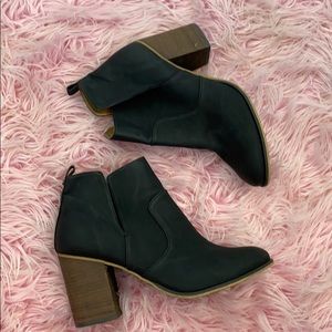 MELROSE and MARKET leather Black brown ankle boots